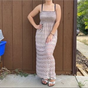 🍄 ISSI Strapless Lace Ruched Maxi Dress